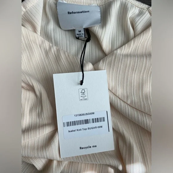 NWT Reformation Isabel Knit Top Size Medium in Color Sugar - Picture 2 of 5